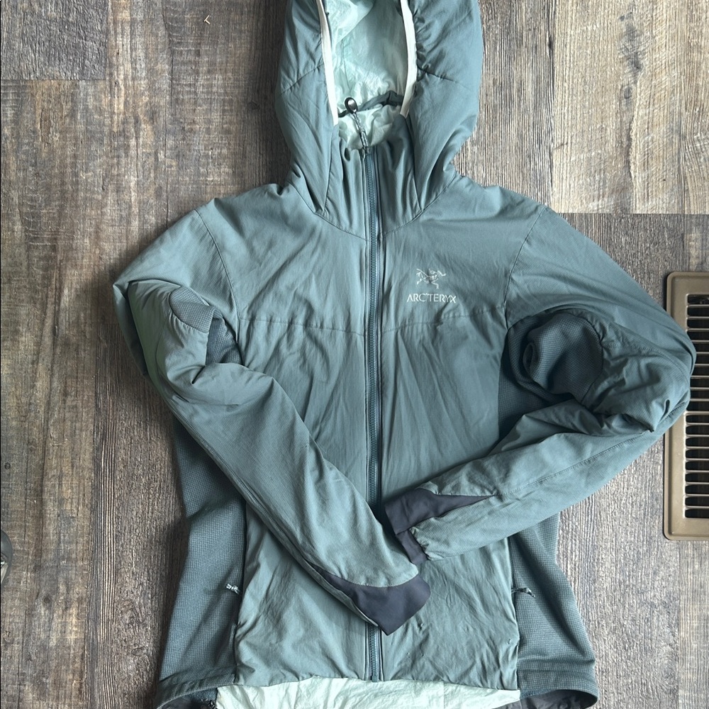 Arc'teryx synthetic down Hooded Jacket